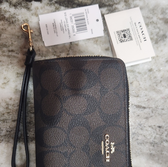 COACH Long Zip Around Wallet - Picture 3 of 3